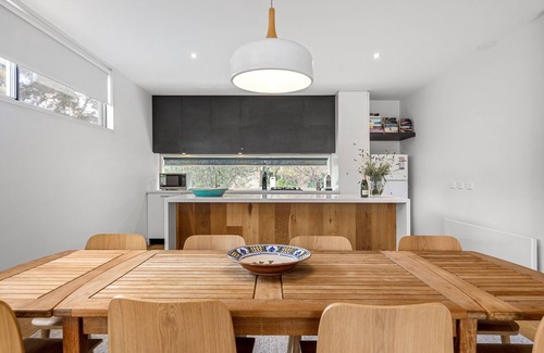 Portsea House | MODERN & STYLISH BEACH HOLIDAY RETREAT, ROYAL IN PORTSEA