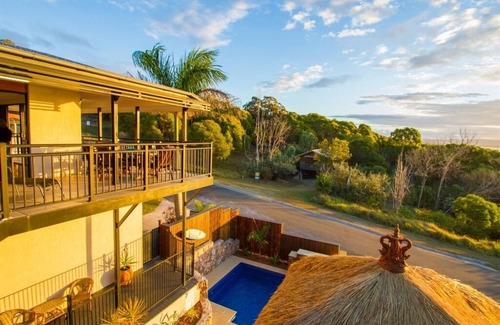 Seventeen Seventy House | Moorings - Beach house with pool in beautiful 1770