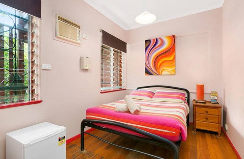 Parramatta Park House | Motel ∙ 8 guests