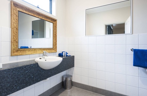 Inverloch Hotel | Motel on A'beckett