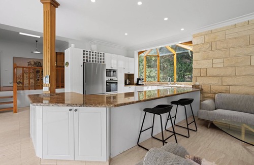 Sorrento House | NEW HEATED INGROUND POOL, SUPERB PRIME SORRENTO HOLIDAY LOCATION, KERFERD