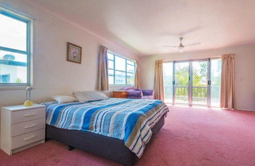 Dicky Beach House | Ngungun Street 10, Dicky Beach