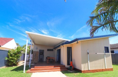 Blacksmiths House | Ocean Bliss at Blacksmiths-Short walk to the beach
