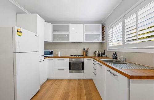 Rosebud House | Ocean Retreat by Ready Set Stay