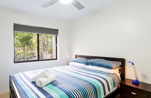 Sawtell Apartment | Ocean Sands 3 is an air conditioned, ground floor, two bedroom unit perfectly located near the beach