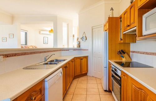 Fishermans Bay House | Ocean Views, 4 Ocean Street - Absolute Waterfront Retreat at Fishermans Bay
