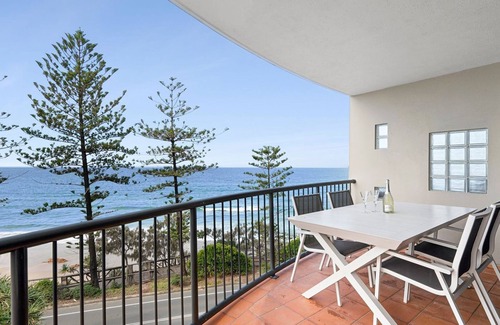 Coolum Beach Apartment | Oceanfront Unit 8 The Rocks