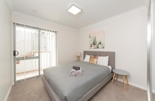 Rockingham Apartment | Parkview Suites 01