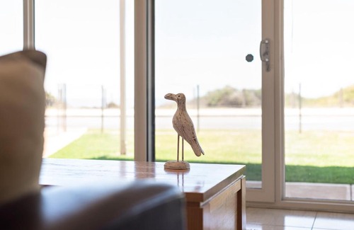 Aldinga Beach House | Pearl by the Sea