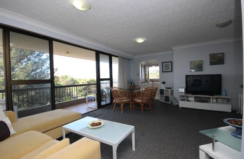 Forster Apartment | Pinnacle 403 - linen not included