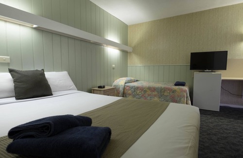 Swan Hill Hotel | Pioneer Station Motor Inn