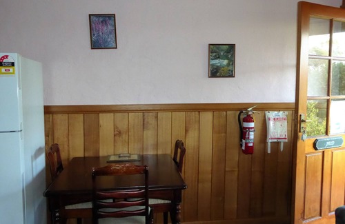 Bridport Apartment | Platypus Park Country Retreat - Peaceful Brid 1br s/c Apartment, WiFi