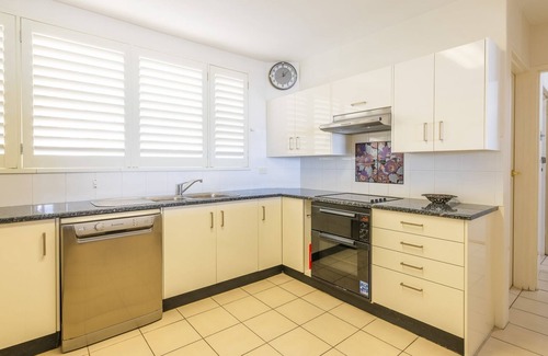 Nelson Bay Apartment | Portofino, 1,7 Laman Street - First floor unit with beautiful views, air con and Wi-Fi and close to town