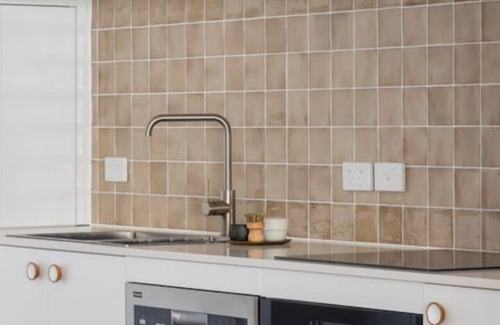 Braddon Apartment | Prime Location | Northbourne Ave