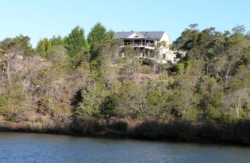 Blackstone Heights Resort | Private room ∙ 4 guests