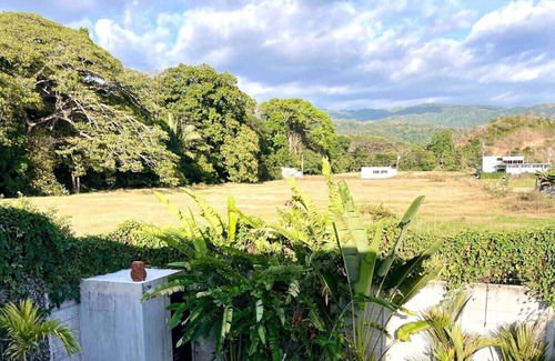 Jaco Villa | Private resort style pool, AC, WI-FI, clean home