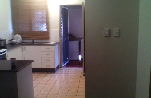 Fannie Bay Resort | Private room ∙ 1 guest