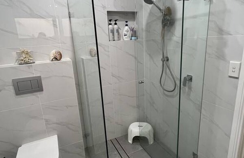 Naremburn Resort | Private room ∙ 1 guest