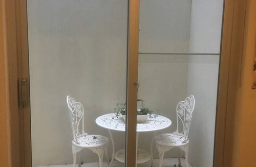 Bondi Resort | Private room ∙ 1 guest