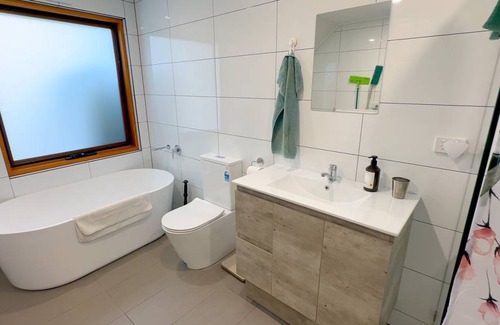 Mount Barker Resort | Private room ∙ 2 guests