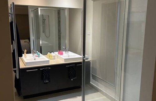Point Cook Resort | Private room ∙ 2 guests