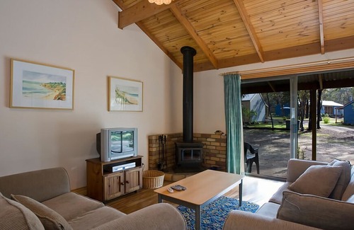Aireys Inlet Cottage | Property ID: 050AI112