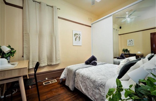 Strathfield House | Quiet Private Room In Strathfield 3min to Train Station 8 - ROOM ONLY