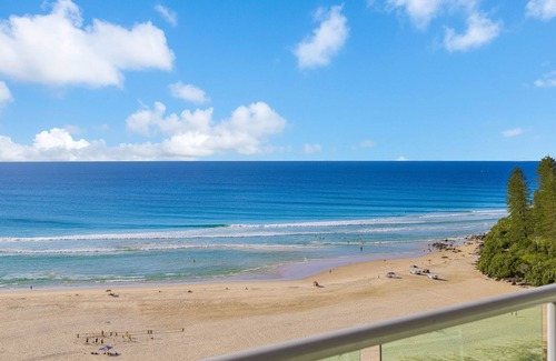 Coolangatta Apartment | Reflections On The Sea Unit 1501 On Coolangatta Beach, Ocean and Coastline views with Wi-Fi Inc.