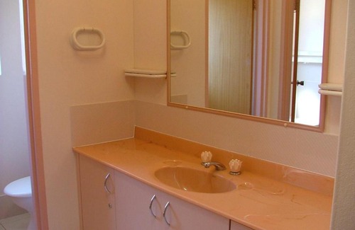 Forster Apartment | Renas Court, Unit 6, 72 Little Street