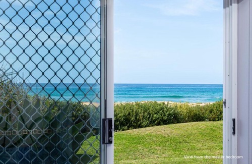 Malua Bay Apartment | Retreat Beside The Beach - Unit Four