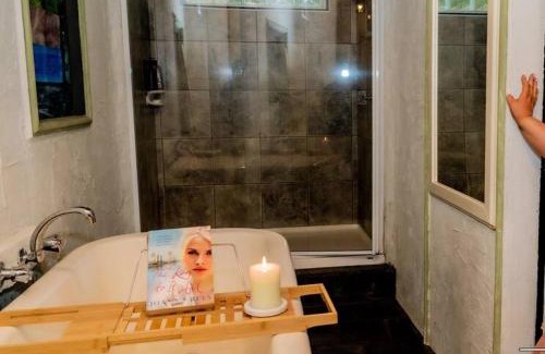 Kalorama Villa | Romantic Retreat in the Dandenong Mountains