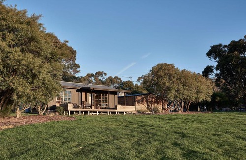 Meeniyan House | Ross Farm - Cabin