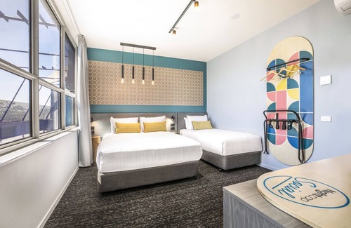 Essendon Hotel | Royal Hotel by Nightcap Social