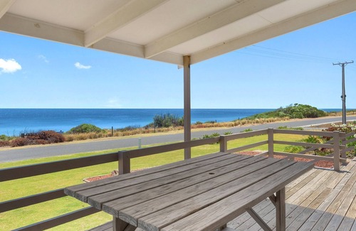 Carrickalinga House | Sand Castles - 34 Gold Coast Drive