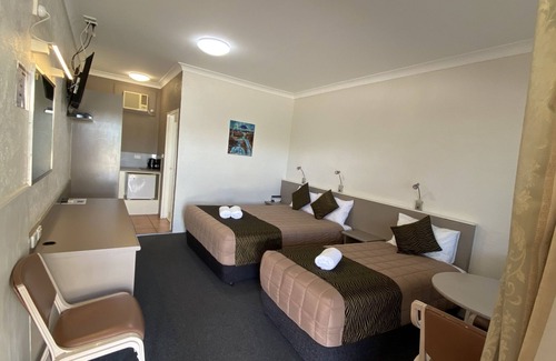Inverell Hotel | Sapphire City Motor Inn, Inverell