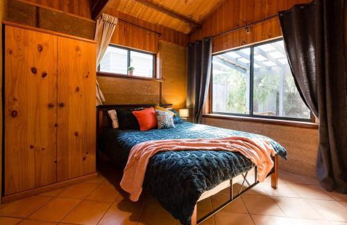 Prevelly Ski Chalet | Sea Escape Studio - Beach Hideaway in Prevelly