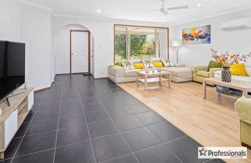 Tomakin House | Sea Walk is only 200 Meters from the Beach