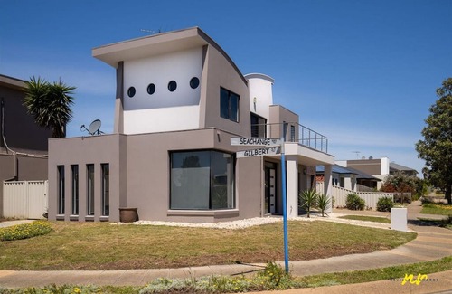 St Leonards House | SEACHANGE ESCAPE - ST. LEONARDS in Saint Leonards