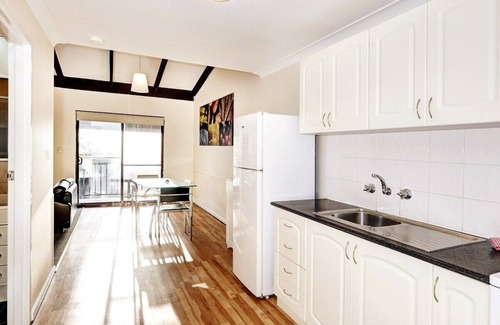 Scarborough Apartment | Seashore Memories - Sleeps 3