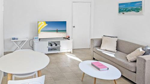 Vincentia House | Seashore Villa by Experience Jervis Bay