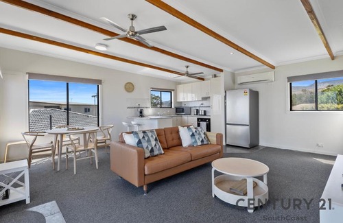 Sellicks Beach House | See-Sea House - Sellicks Beach - C21 SouthCoast Holidays
