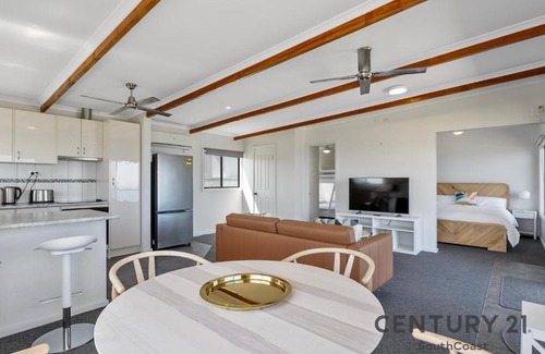 Sellicks Beach House | See-Sea House - Sellicks Beach - C21 SouthCoast Holidays