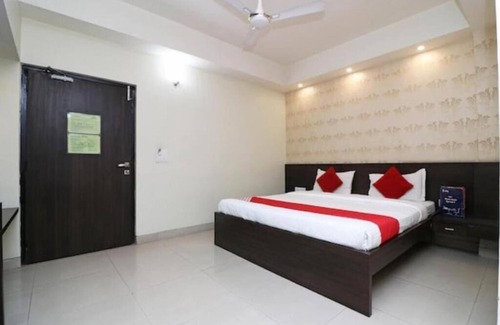 Charbagh Hotel | SHELTER HOTEL