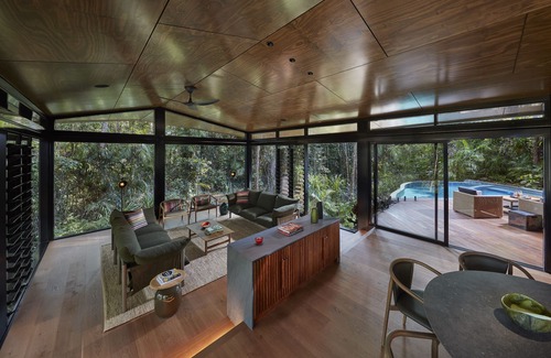 Finlayvale Cabin | Silky Oaks Lodge