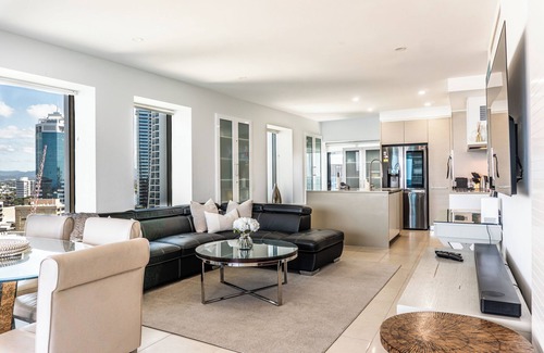 Surfers Paradise Apartment | Soul | Ocean Luxe Retreat in Surfers Paradise