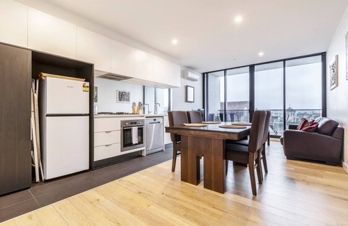 St Kilda Apartment | Southside Savvy Easily Explore St Kilda and Windsor