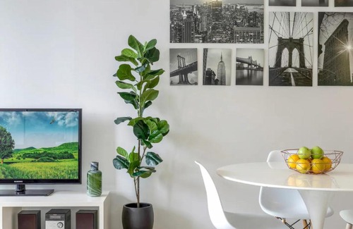 Woolloongabba Apartment | Spacious 2 Bedroom 2 Bathroom Woolloongabba Apartment