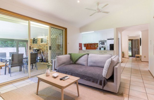 Surf Beach House | Spacious 4-Bed House Metres from the Beach