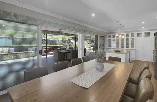 North Batemans Bay House | Spacious 5-Bed Home with Alfresco Dining & BBQ