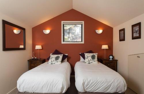 Thredbo Ski Chalet | Squatters Run 12a